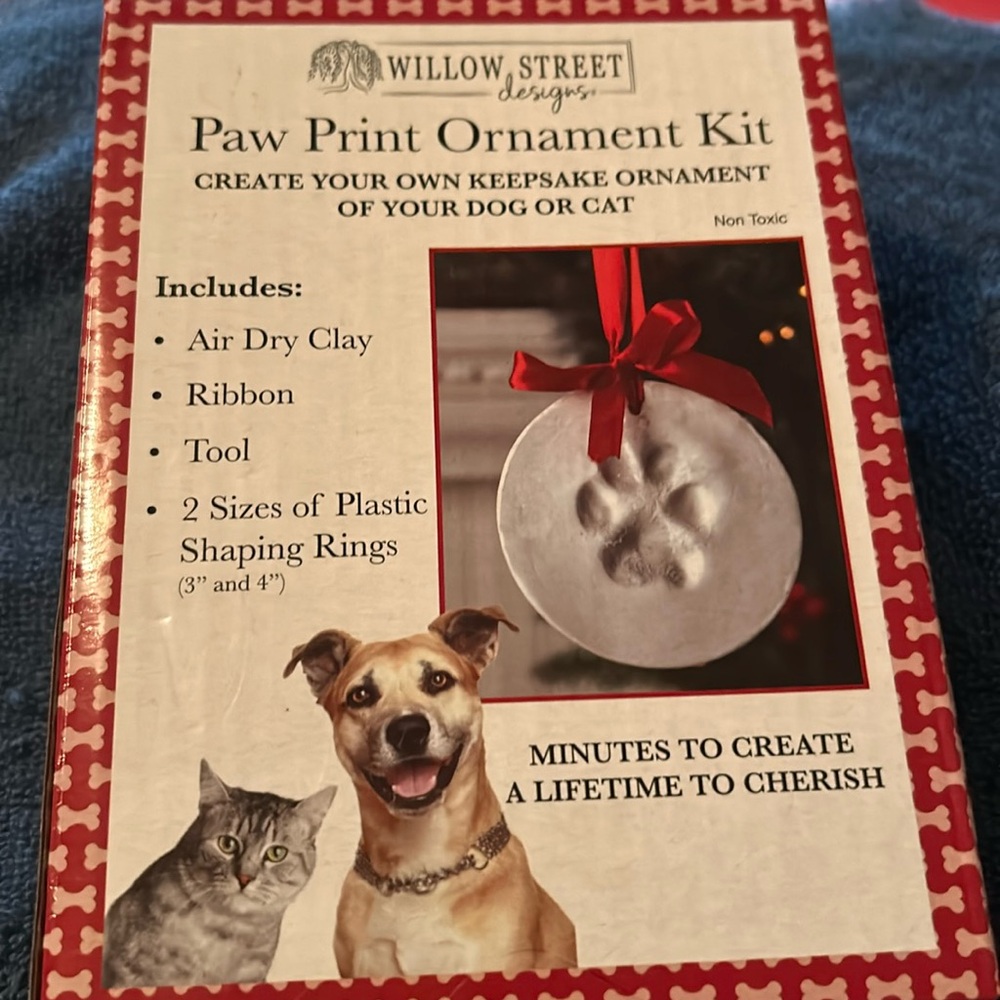 Paw print ornament kit